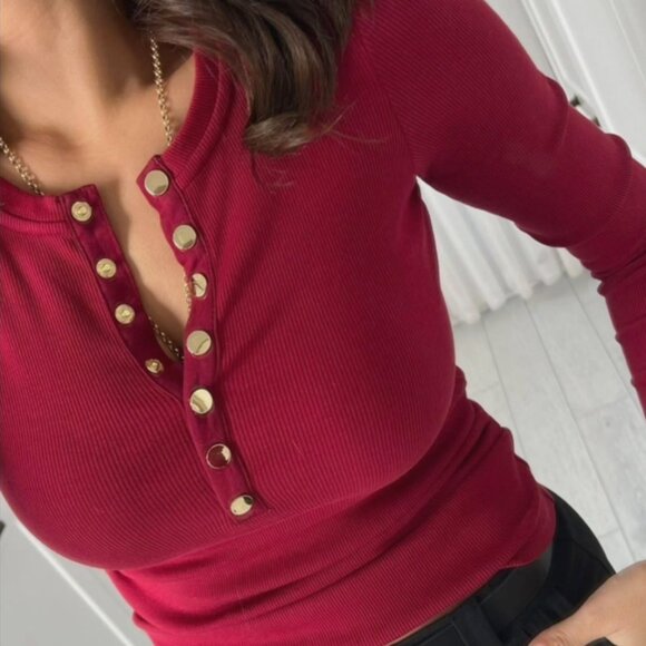 Wine Red Long Sleeve Gold Button Slim Fit Ribbed Top - Large - Picture 2 of 9